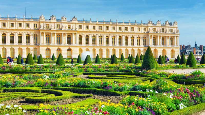 Château de Versailles — ultra-luxury wedding venue in Versailles, France
